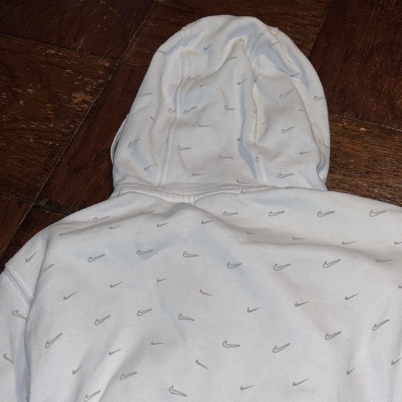 Nike hoodie - Picture 10 of 10